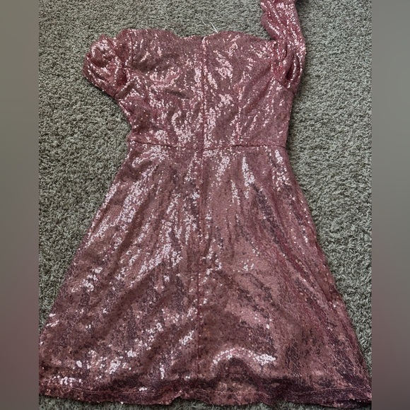 Pink Sequin V-Neck Cocktail Dress - Above the Knee - Picture 4 of 10